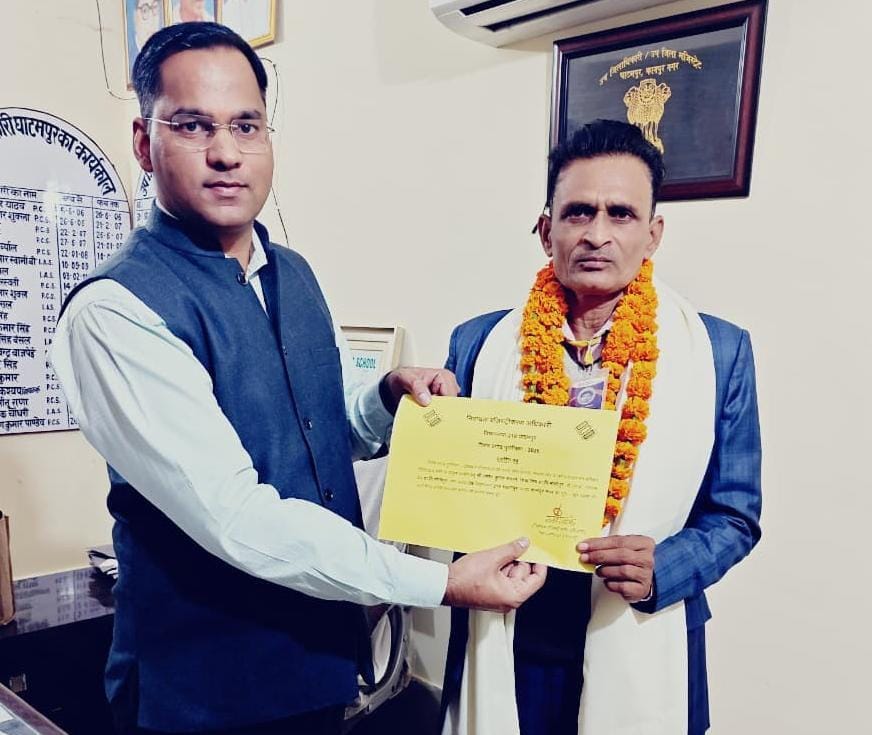 एसआईआर में नौ दिन पूर्व ही शत-प्रतिशत कार्य पूर्ण कर प्रमोद सचान बने बीएलओ ऑफ द डे