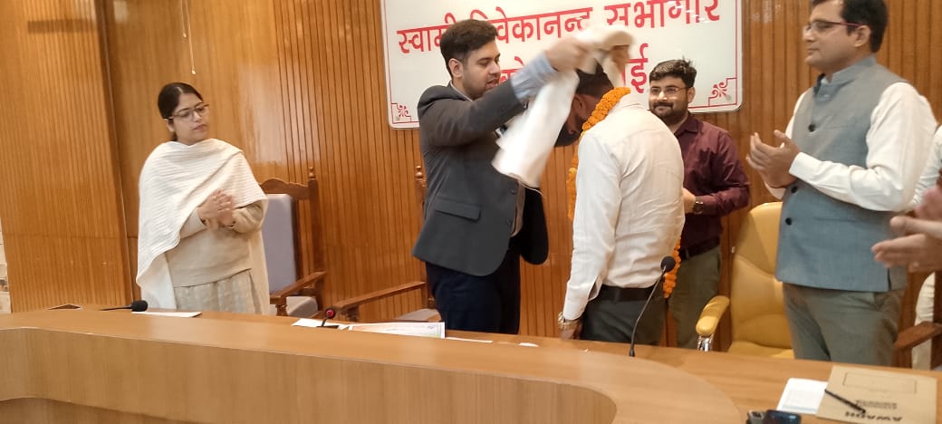 निर्धारित समय में एसआईआर का कार्य निष्पक्ष ढंग से करें पूर्ण-डीएम निर्धारित समय में एसआईआर का कार्य निष्पक्ष ढंग से करें पूर्ण-डीएम