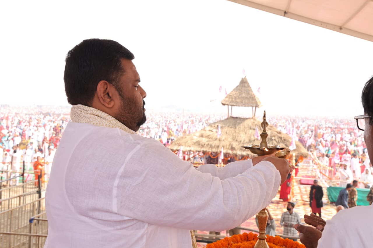 स्वर्वेद महामंदिर धाम में 25,000 कुंडीय स्वर्वेद ज्ञान महायज्ञ