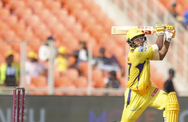 बल्लेबाज उर्विल पटेल