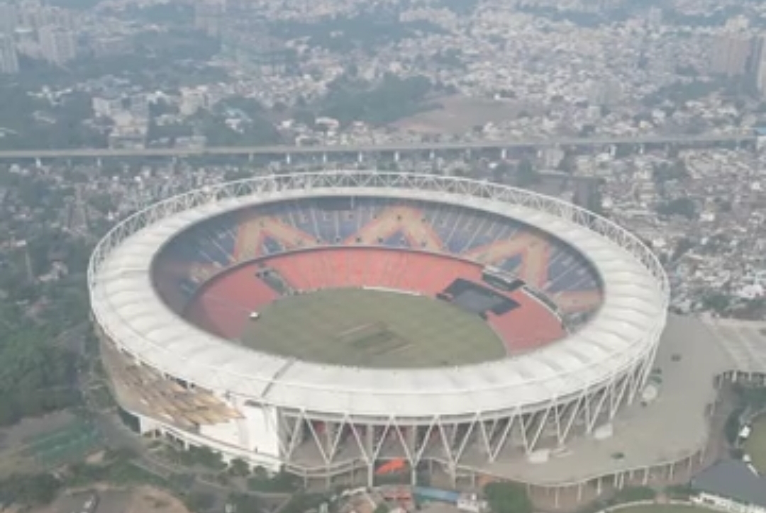 कामनवेल्थ अहमदाबाद विलेज