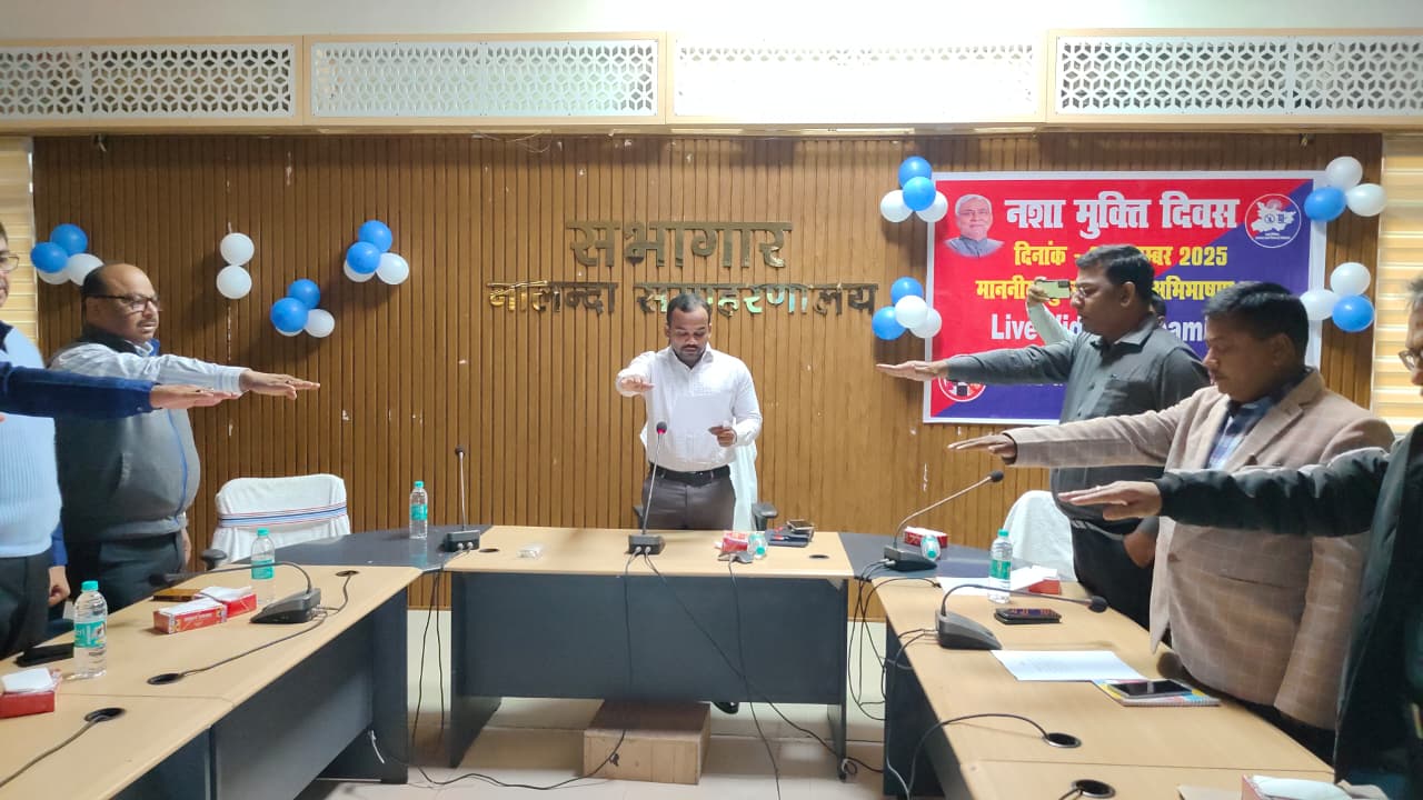 Officers involved in de-addiction campaign Officers involved in de-addiction campaign