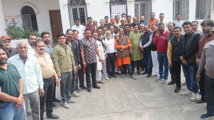 सीहोर जिले में ब्राह्मण बेटियों पर टिप्पणी के विरोध में प्रदर्शन