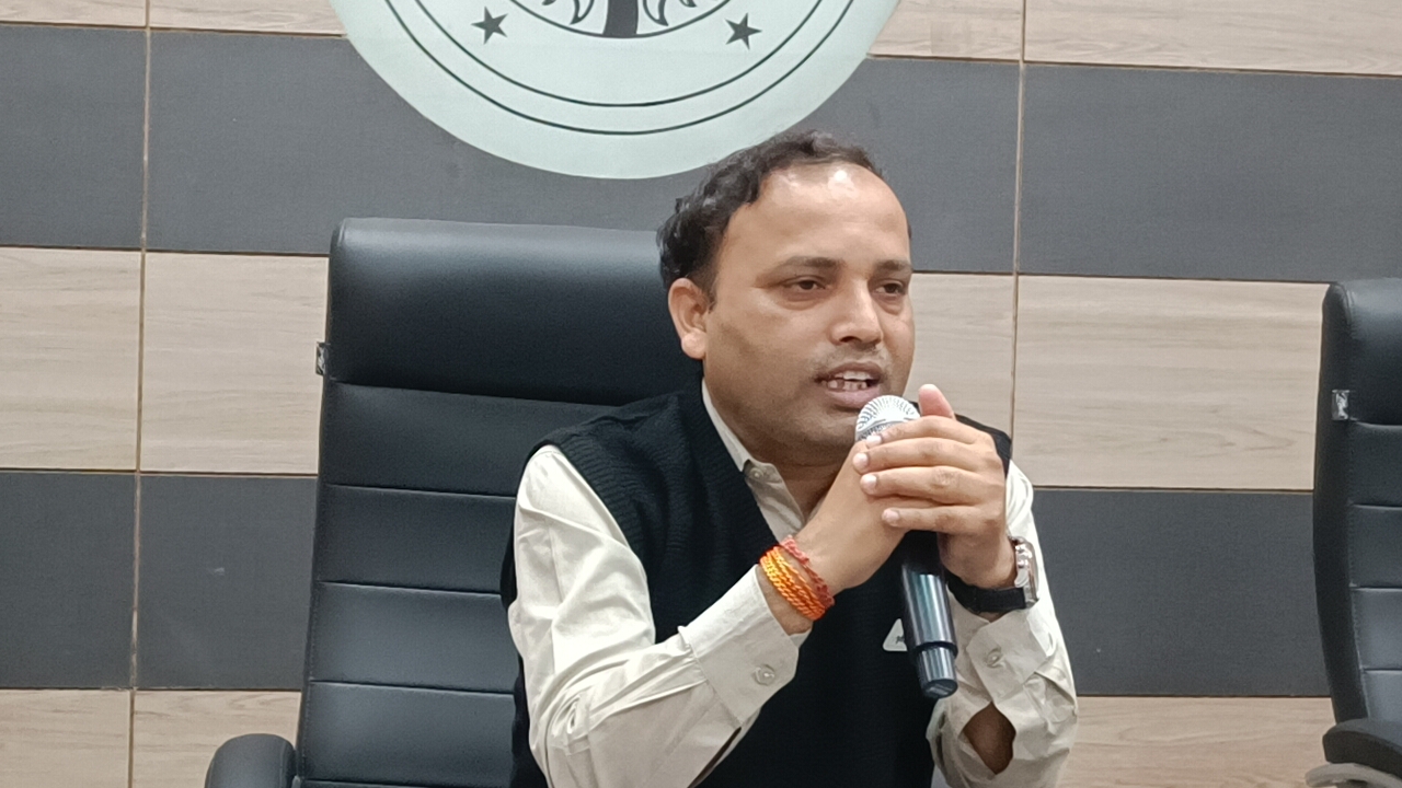 322 शहर विधानसभा में एनसीसी कैडेट्स मैदान में उतरे, घर-घर जाकर कराएंगे SIR गणना प्रपत्र भराव*