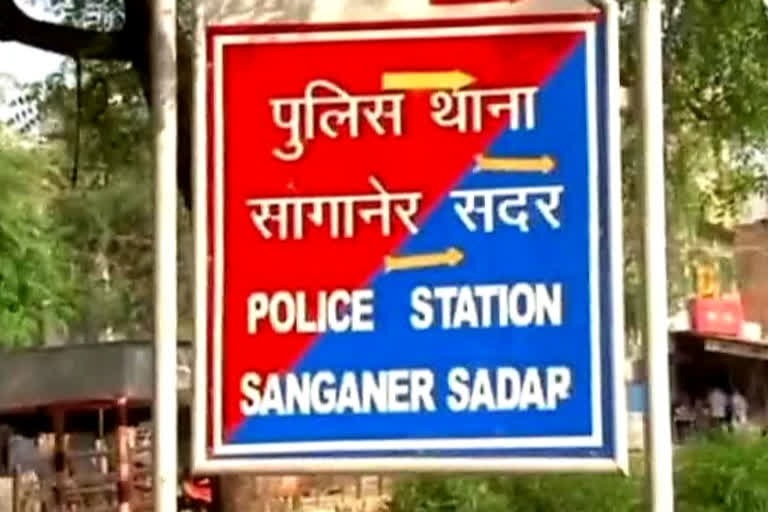 आठवीं क्लास के छात्र ने फंदे से झूल की आत्महत्या आठवीं क्लास के छात्र ने फंदे से झूल की आत्महत्या