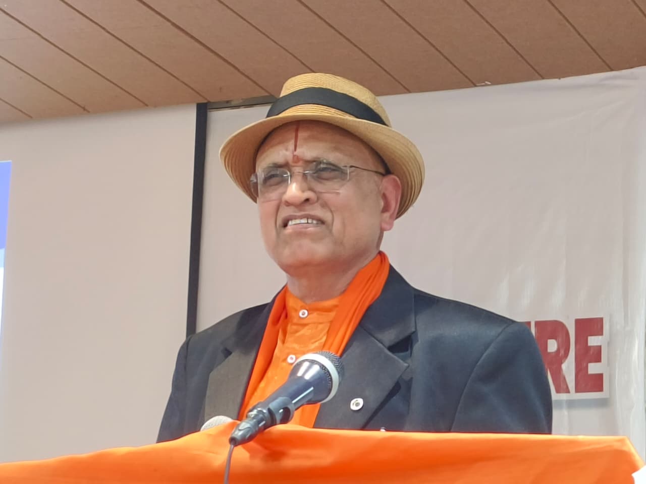 *‘स्वास्थ्य देखभाल पर धार्मिक विश्वासों का प्रभाव’ विषय पर एमजीयूजी में अमेरिका से आए विशेषज्ञ का हुआ अतिथि व्याख्यान*