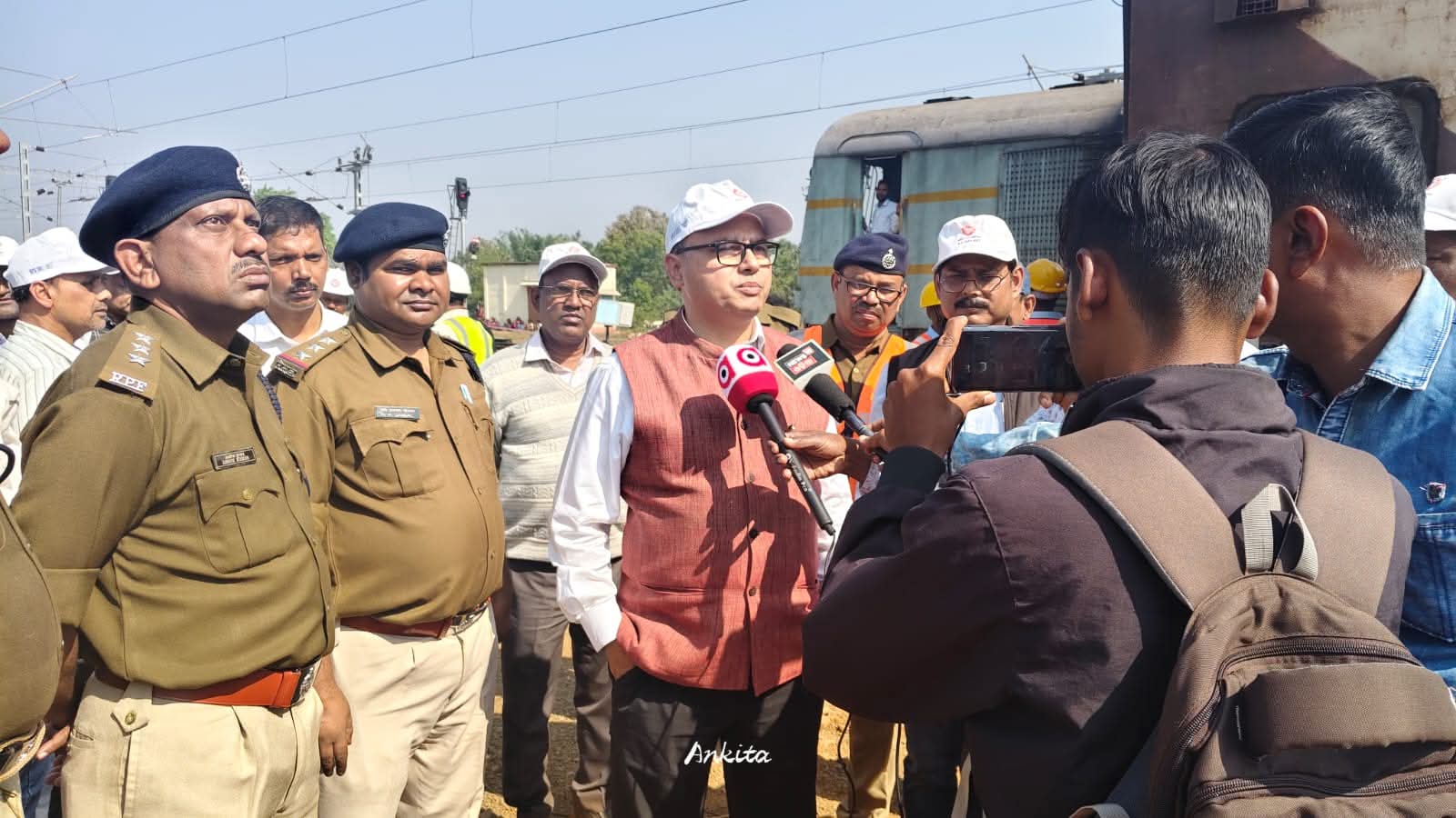 खड़गपुर मंडल की मॉक आपदा प्रबंधन एक्सरसाइज खड़गपुर मंडल की मॉक आपदा प्रबंधन एक्सरसाइज