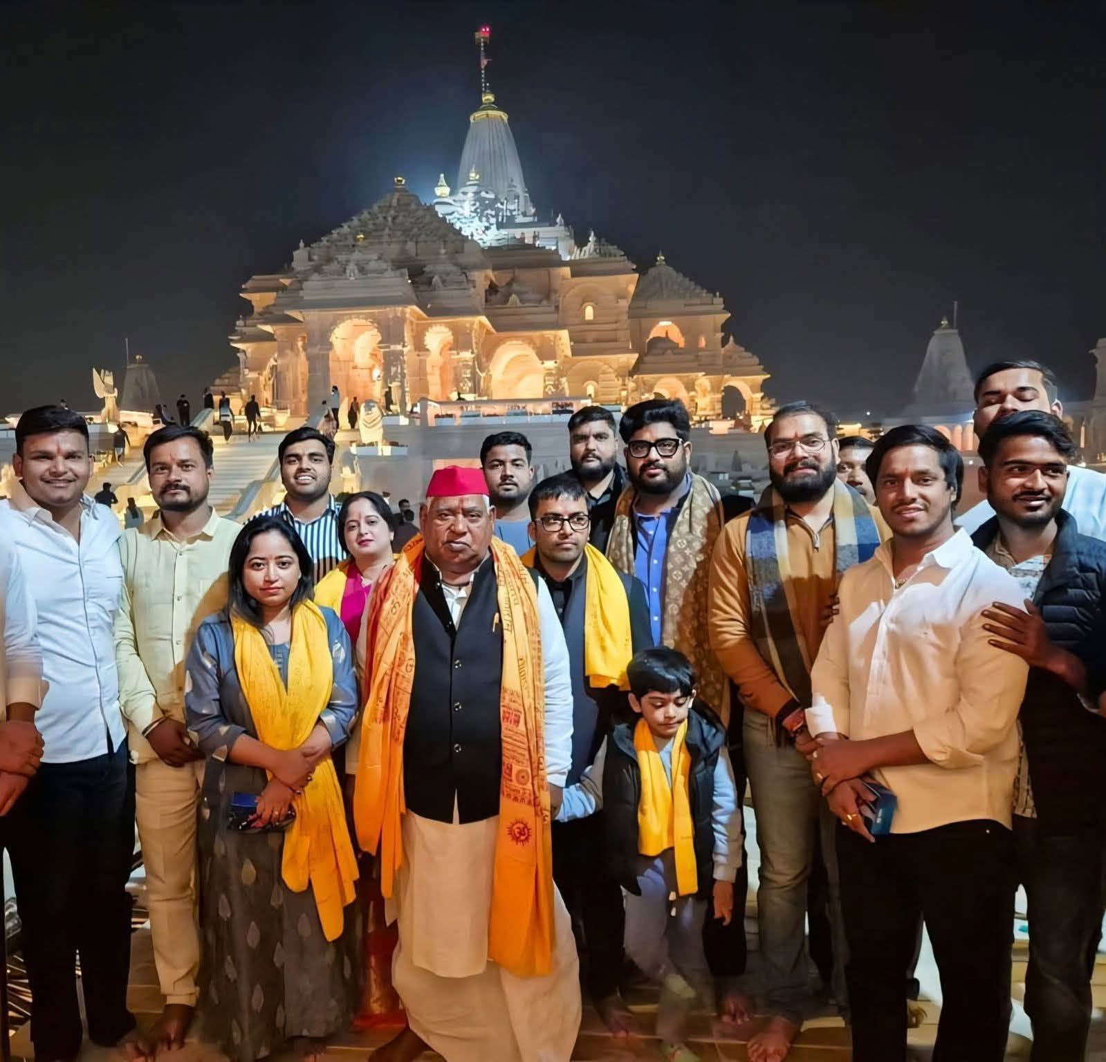 सांसद अवधेश प्रसाद ने श्री राम जन्मभूमि  दर्शन