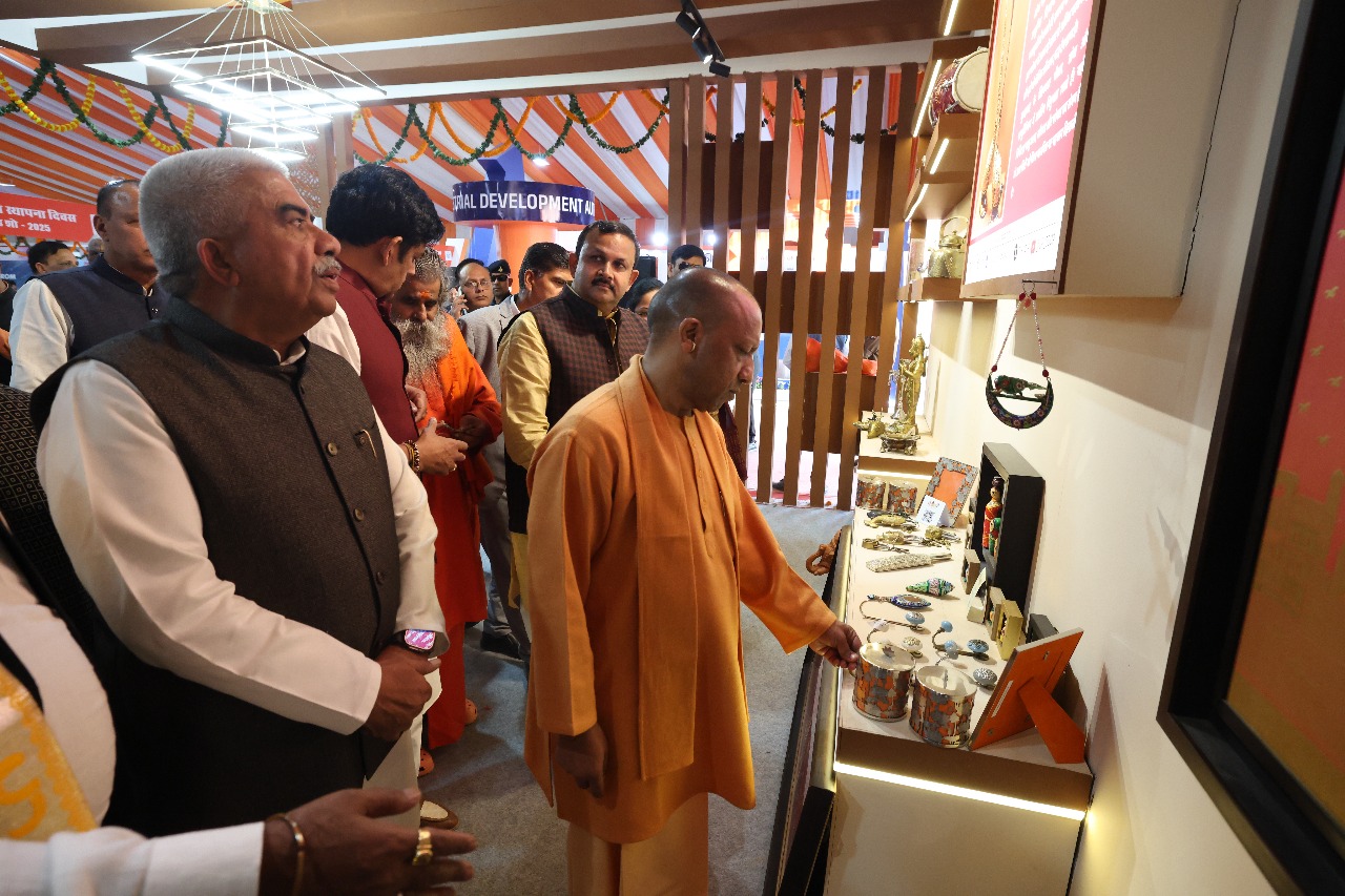 अब यूपी में नहीं होती गुंडागर्दी, नहीं चलता माफियाराज : मुख्यमंत्री*