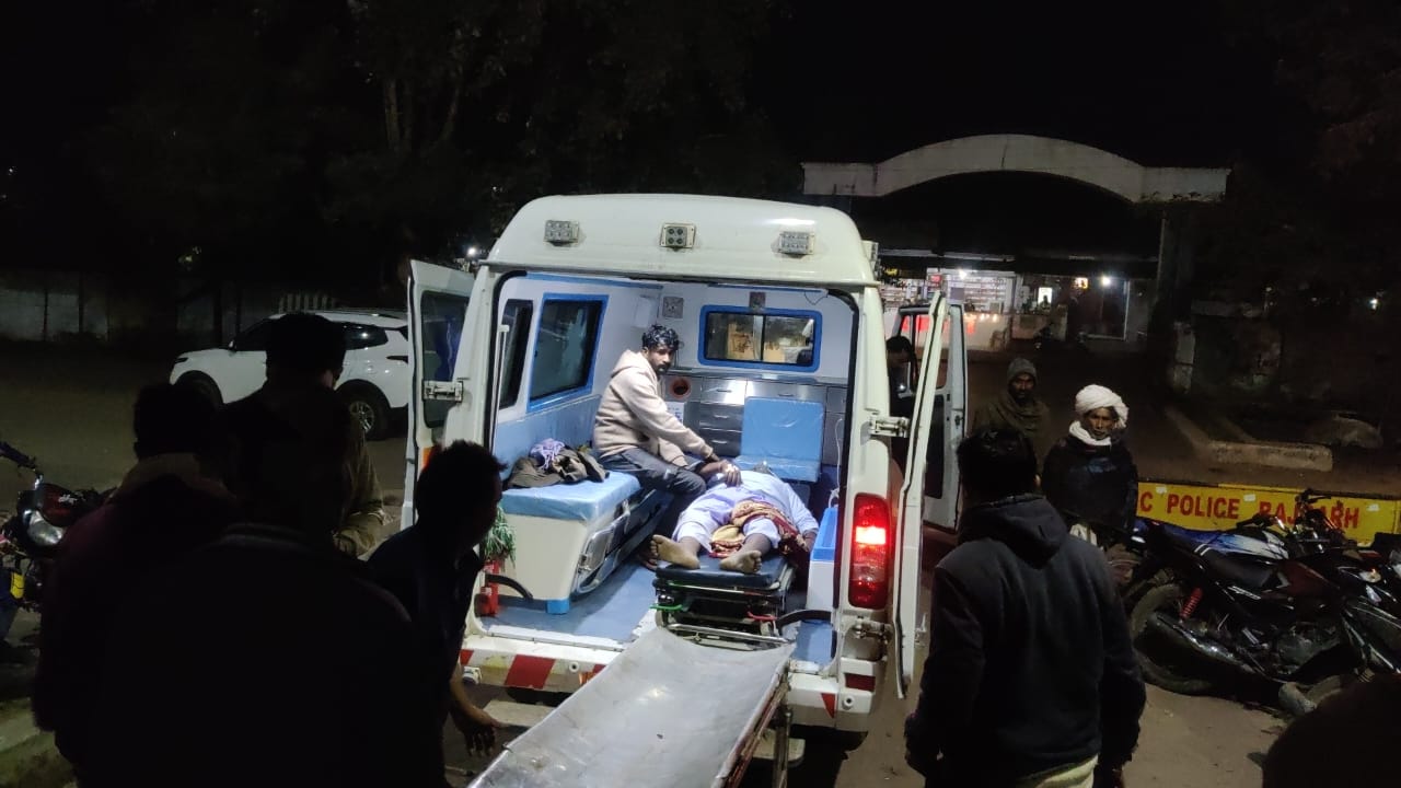 बाइक चालक घायल, हालत गंभीर