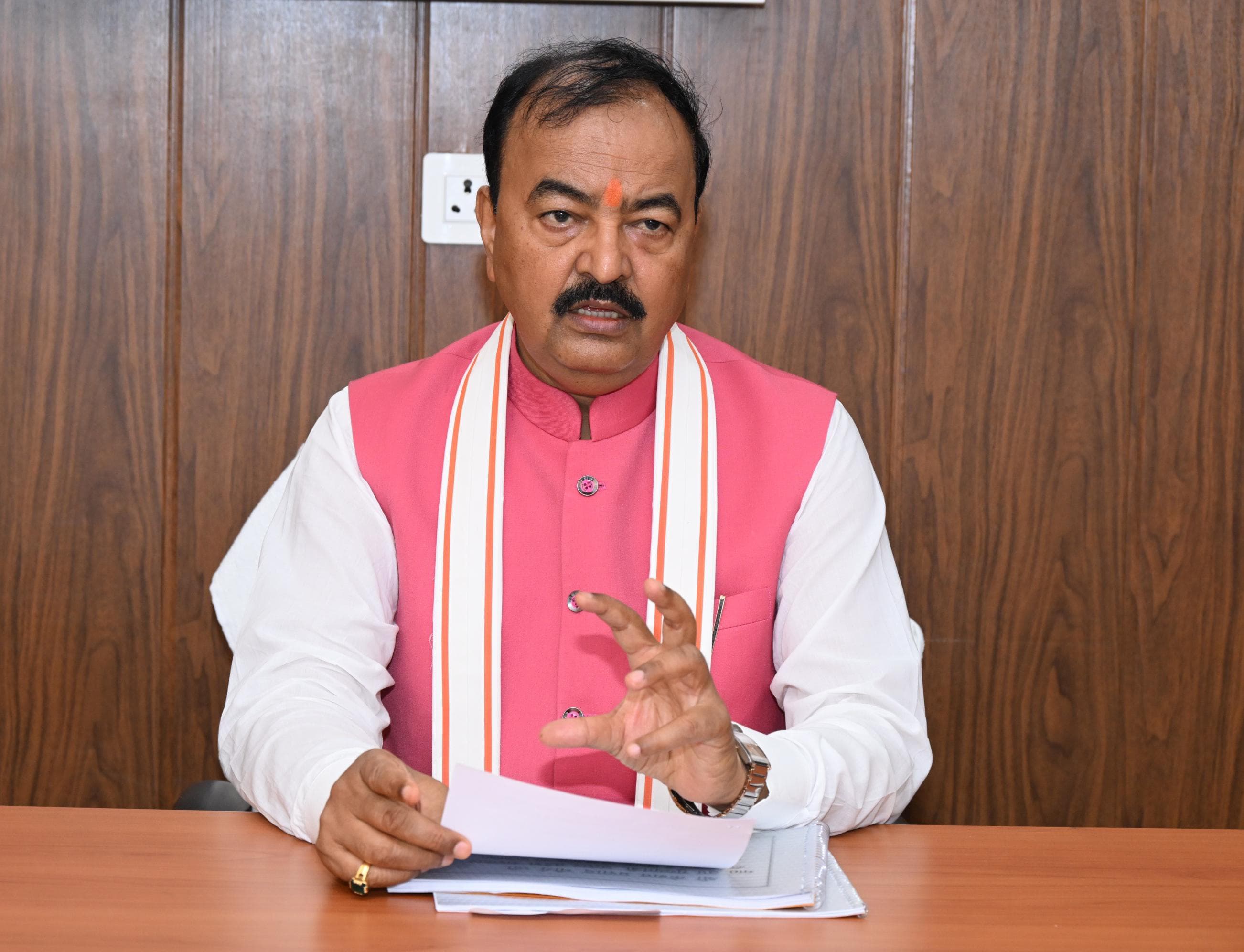 उप मुख्यमंत्री केशव प्रसाद मौर्य