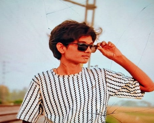 मृतक शानू की फाइल फोटो