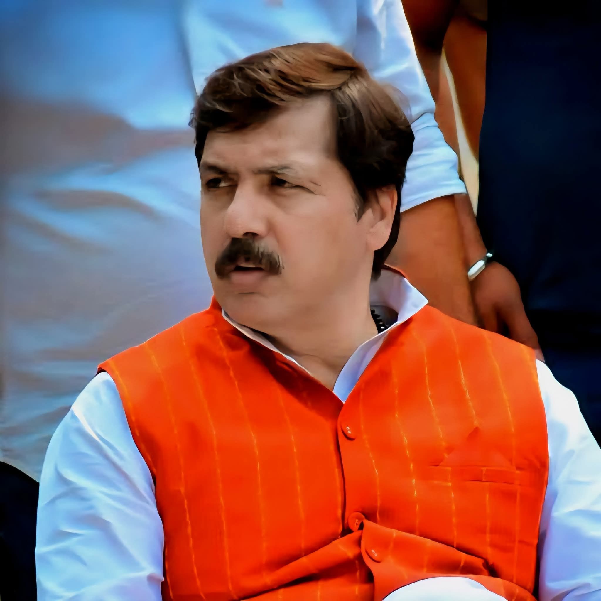 पूर्व सांसद धनंजय सिंह फोटो