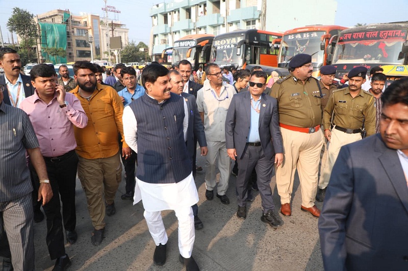 मुख्‍यमंत्री ने उज्‍जैन में मतदाताओं से चर्चा कर एसआईआर कार्य में सहभागिता के लिए प्रोत्साहित किया