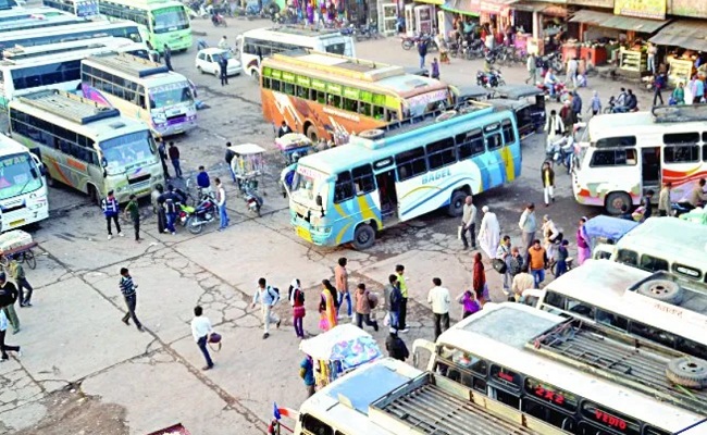 बस स्टैंड (फाइल फोटो)