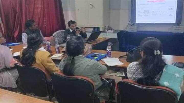 मप्रः एमपी ट्रांसको में टेस्टिंग इंजीनियरों को दिया गया उन्नत प्रशिक्षण मप्रः एमपी ट्रांसको में टेस्टिंग इंजीनियरों को दिया गया उन्नत प्रशिक्षण