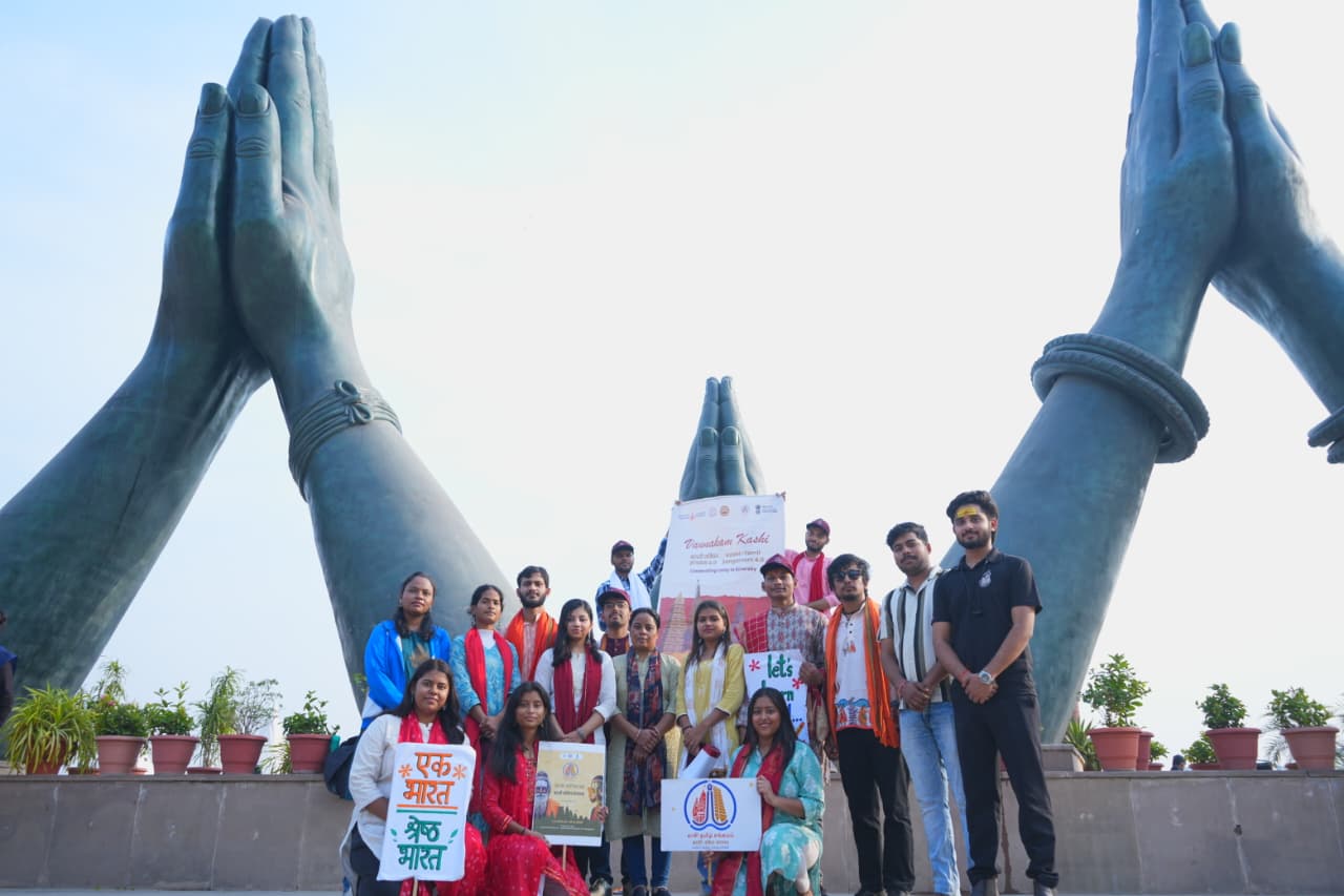 नमोघाट पर “वणक्कम काशी” कार्यक्रम