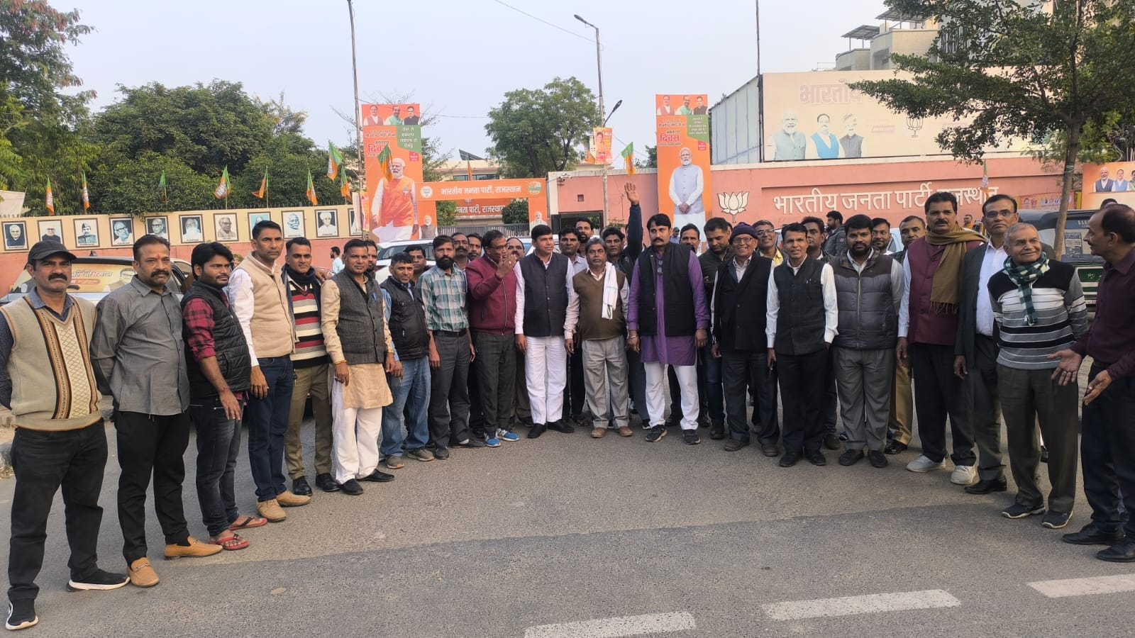 भाजपा प्रदेश कार्यकारिणी में सेन समाज को जगह नहीं देने पर जताई नाराजगी भाजपा प्रदेश कार्यकारिणी में सेन समाज को जगह नहीं देने पर जताई नाराजगी