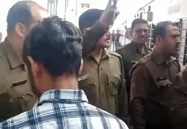 हीराकुंड-एक्सप्रेस में आतंकी की सूचना