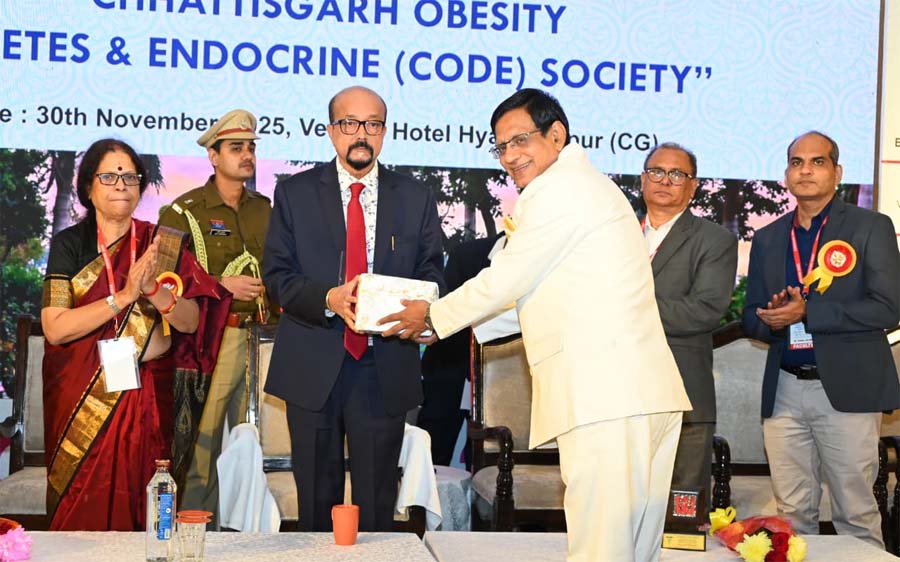 राज्यपाल रमेन डेका ओबिसिटीज़, डायबिटिज एंड इंडोक्राइन सोसाइटी (कोड) के सम्मेलन में राज्यपाल रमेन डेका ओबिसिटीज़, डायबिटिज एंड इंडोक्राइन सोसाइटी (कोड) के सम्मेलन में