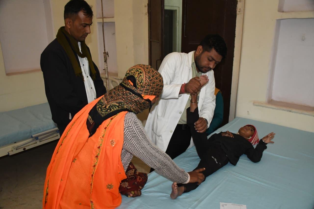 रिज़र्व पुलिस लाईन जयपुर में दिव्यांगजनों के लिए फिजियोथैरेपी जागरूकता शिविर का आयोजन