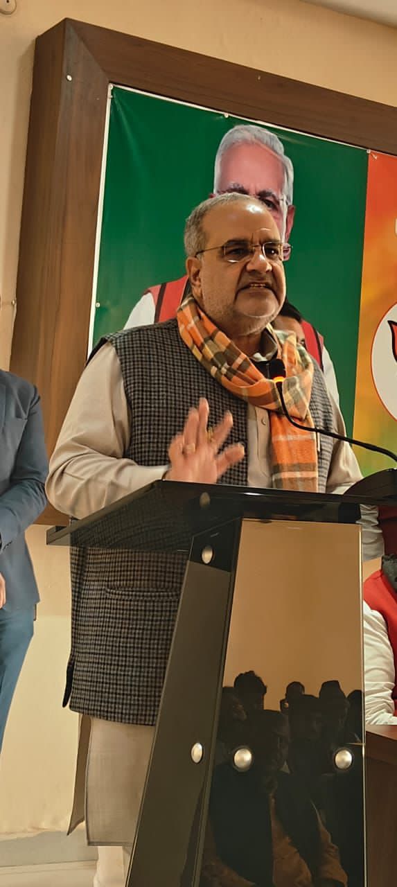 कार्यक्रम को संबोधित करते हुए प्रदेशअध्यक्ष