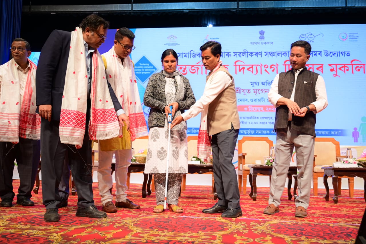 अंतरराष्ट्रीय दिव्यांग दिवस पर आयोजित विशेष कार्यक्रम की तस्वीर।