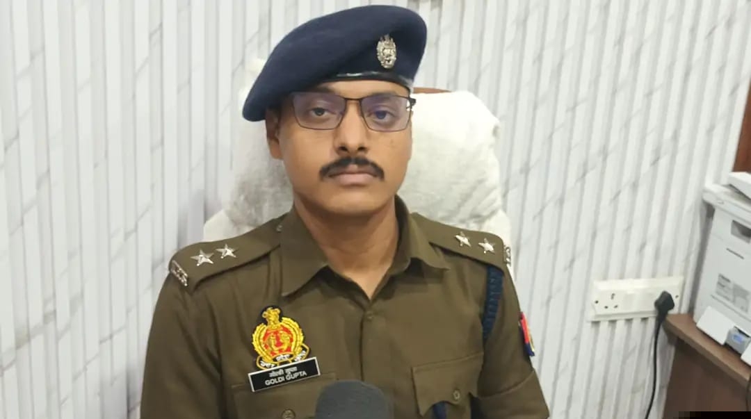 जानकारी देते हुए सहायक पुलिस अधीक्षक गोल्डी गुप्ता
