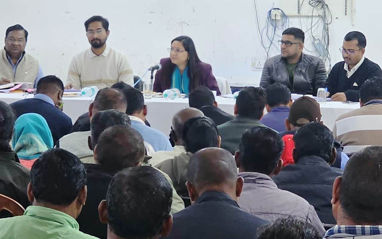कार्यक्रम की तस्वीर। कार्यक्रम की तस्वीर।