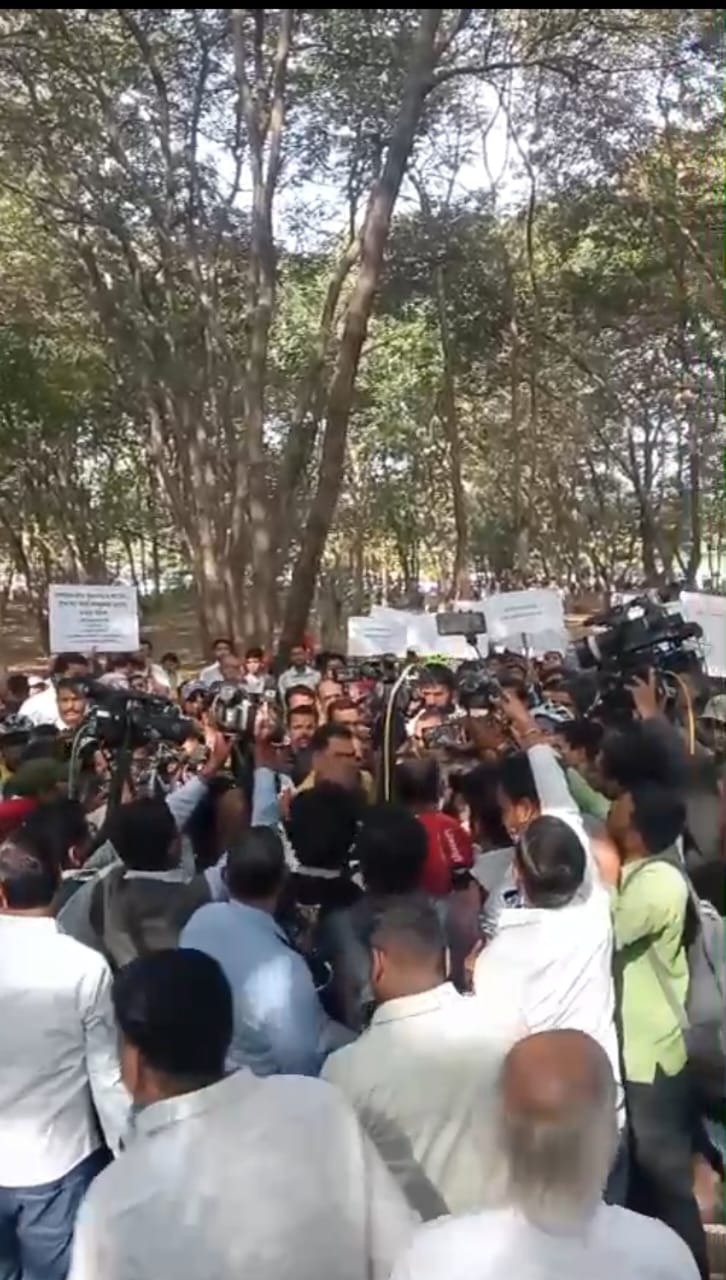 Administration unaware of cries of trees Administration unaware of cries of trees