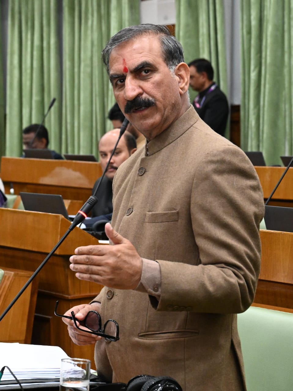 मुख्यमंत्री सदन में
