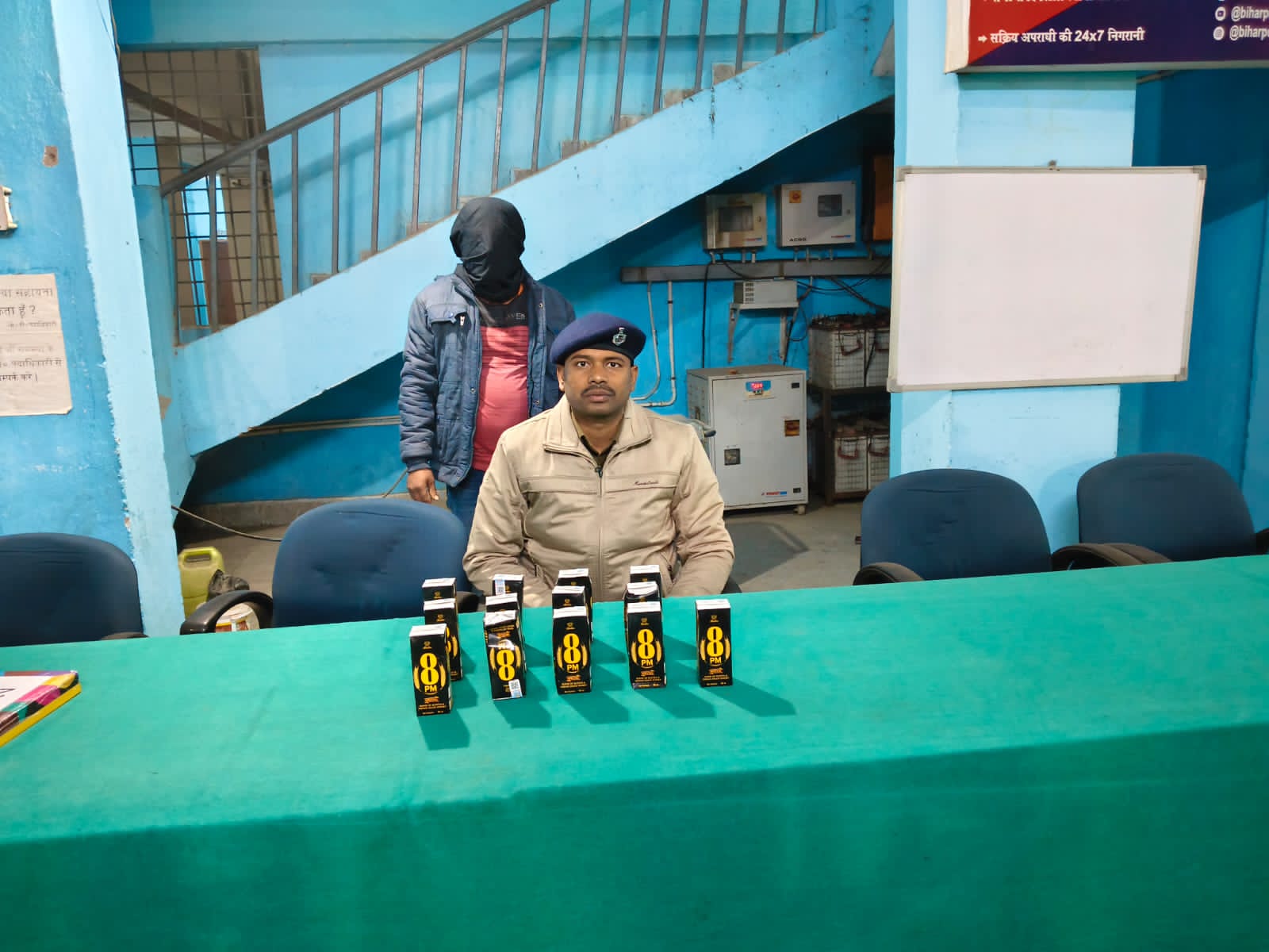 विदेशी शराब के साथ एक गिरफ्तार