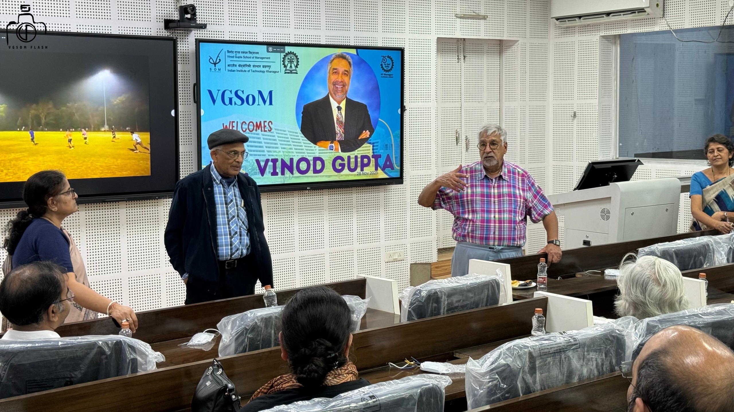 आईआईटी खरगपुर में डॉक्टर विनोद गुप्ता का कार्यक्रम