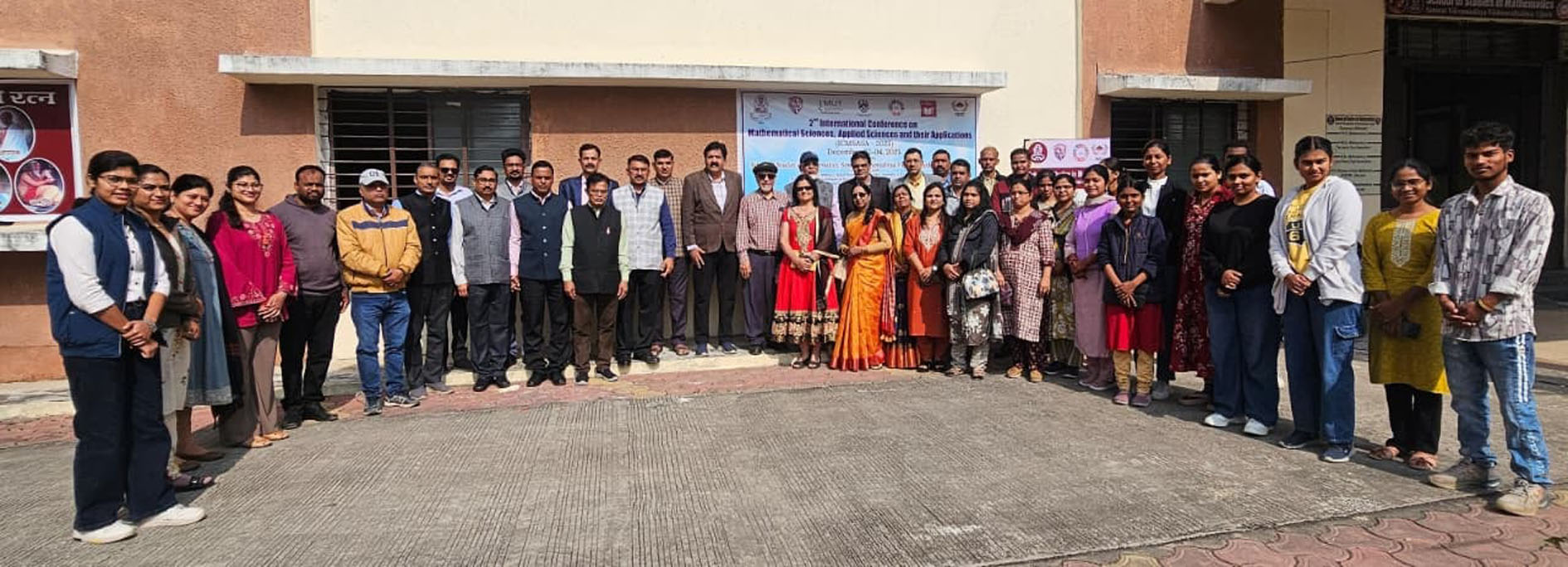 ब्रह्मांडीय परिवर्तनों को समझने में सहायता कर रहे गणित के विभिन्न स्वरूप-डॉ. भीष्म