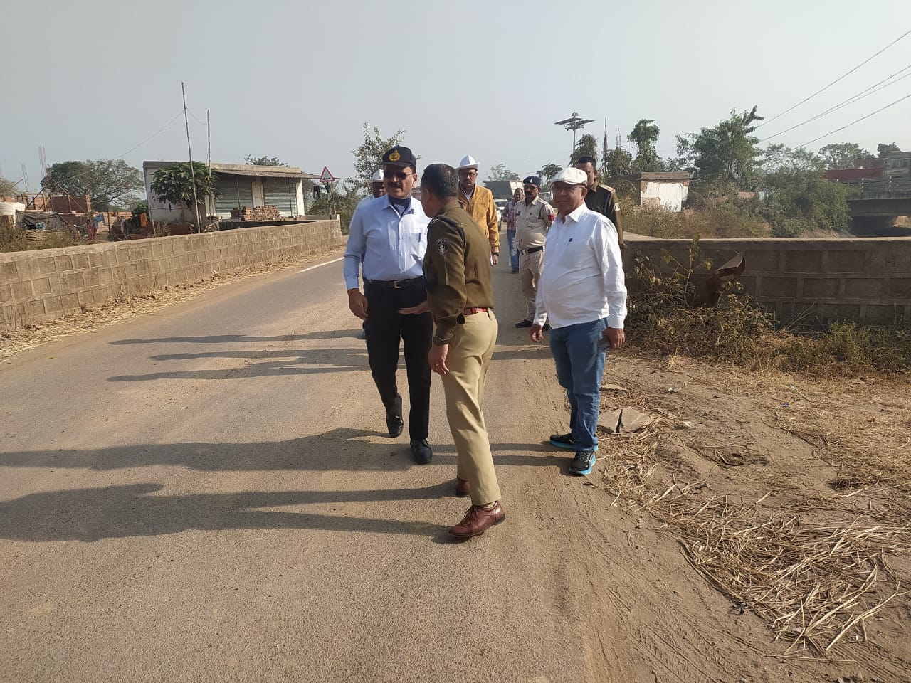 जांजगीर चांपा : सुकली चौक हादसे के बाद हाईवे का निरीक्षण, दुर्घटना स्थलों पर सुधार के निर्देश