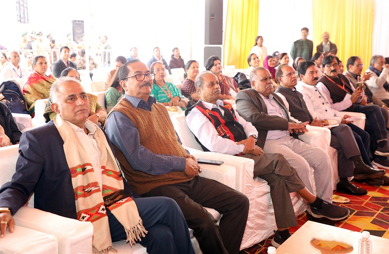 राष्ट्रीय बालरंग की रंगारंग शुरुआत राष्ट्रीय बालरंग की रंगारंग शुरुआत