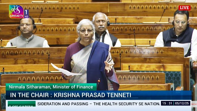 वित्त मंत्री निर्मला सीतारमण शुक्रवार को लोकसभा में चर्चा का जवाब देते हुए