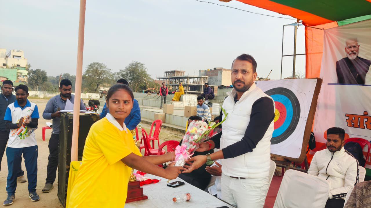 पुरस्कृत हुए खिलाड़ी पुरस्कृत हुए खिलाड़ी