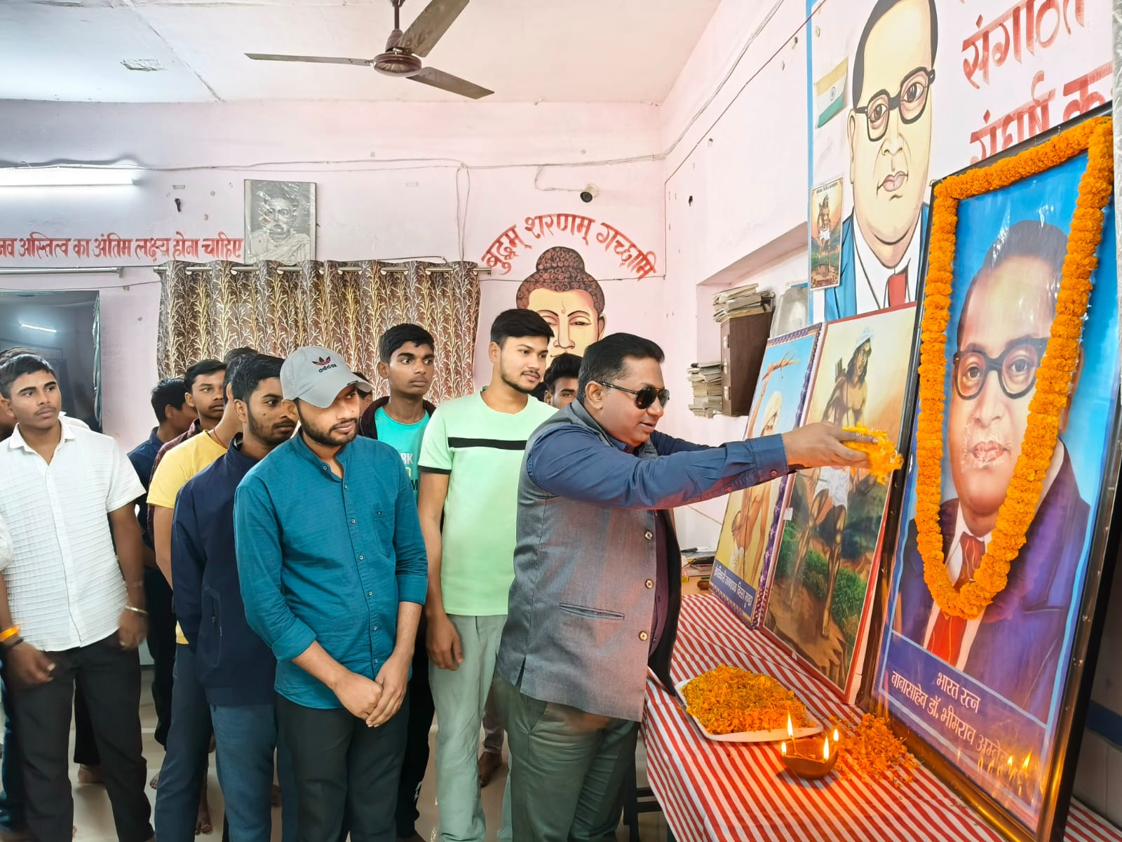 कार्यक्रम में शामिल लोग