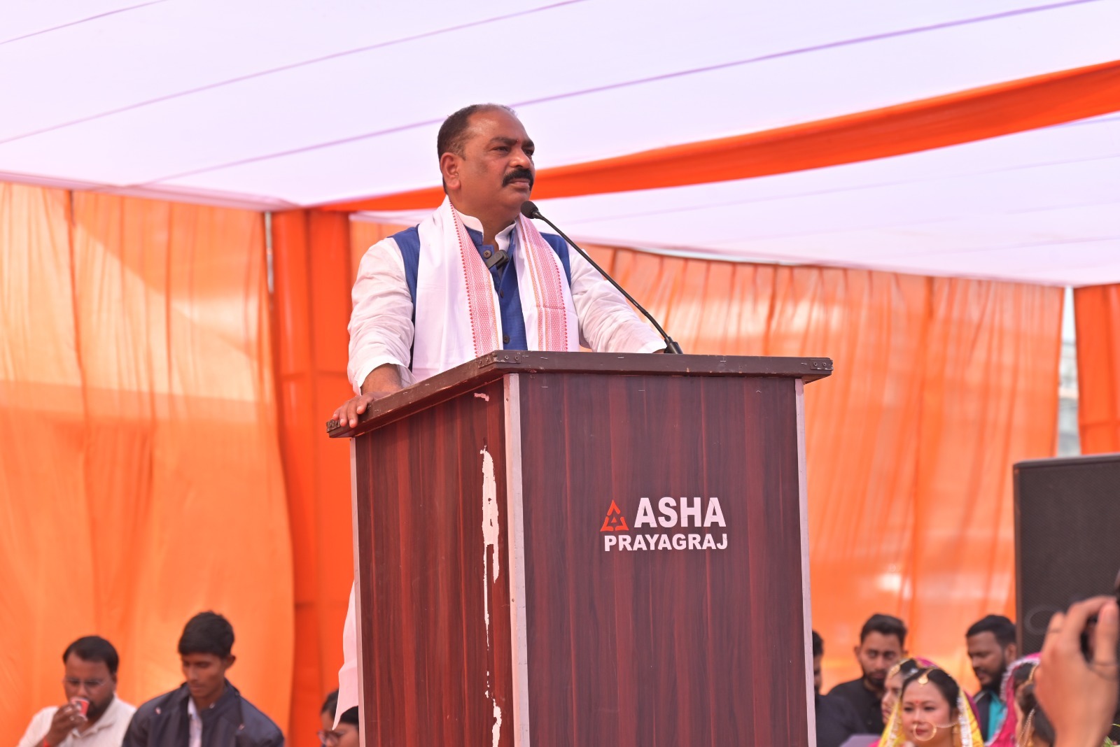 प्रयागराज के त्रिवेणी तट पर आयोजित काशी तमिल संगम कार्यक्रम का छाया चित्र प्रयागराज के त्रिवेणी तट पर आयोजित काशी तमिल संगम कार्यक्रम का छाया चित्र