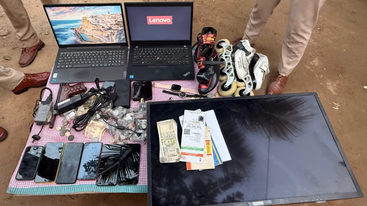 भारी मात्रा में चोरी का सामान बरामद