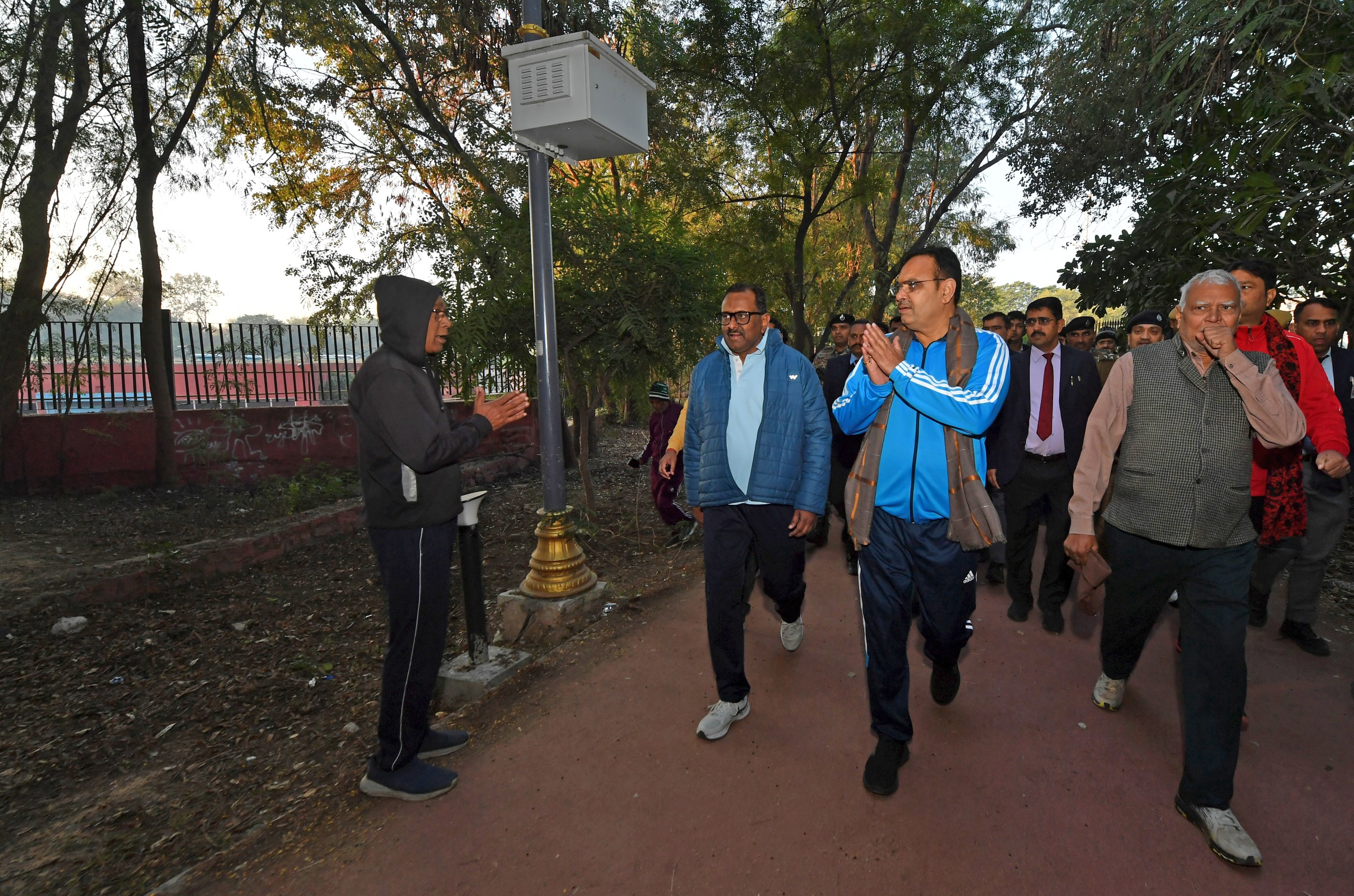 मुख्यमंत्री भजनलाल शर्मा ने मॉर्निंग वॉक में दिया फिट राजस्थान का संदेश मुख्यमंत्री भजनलाल शर्मा ने मॉर्निंग वॉक में दिया फिट राजस्थान का संदेश