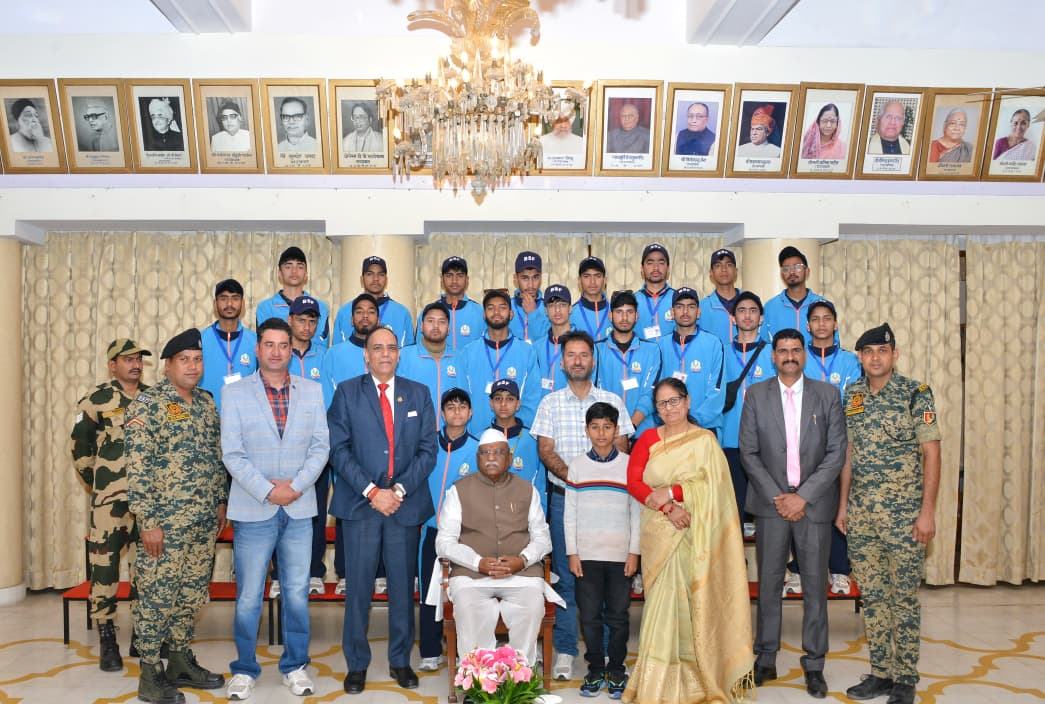 'भारत दर्शन अभियान' के तहत कश्मीर से Rajasthan आए विद्यार्थी