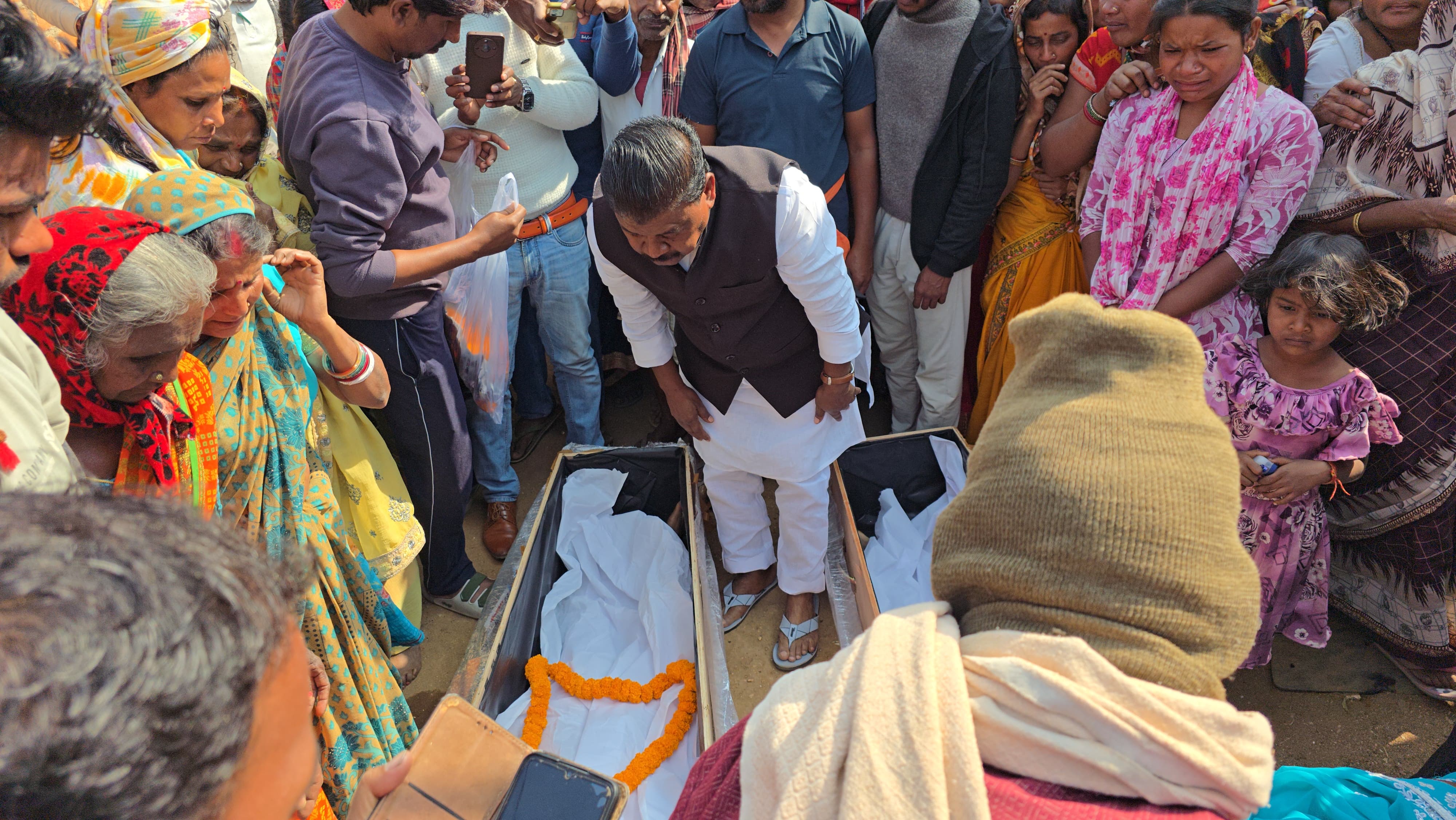 बंधु तिर्की सहित अन्य