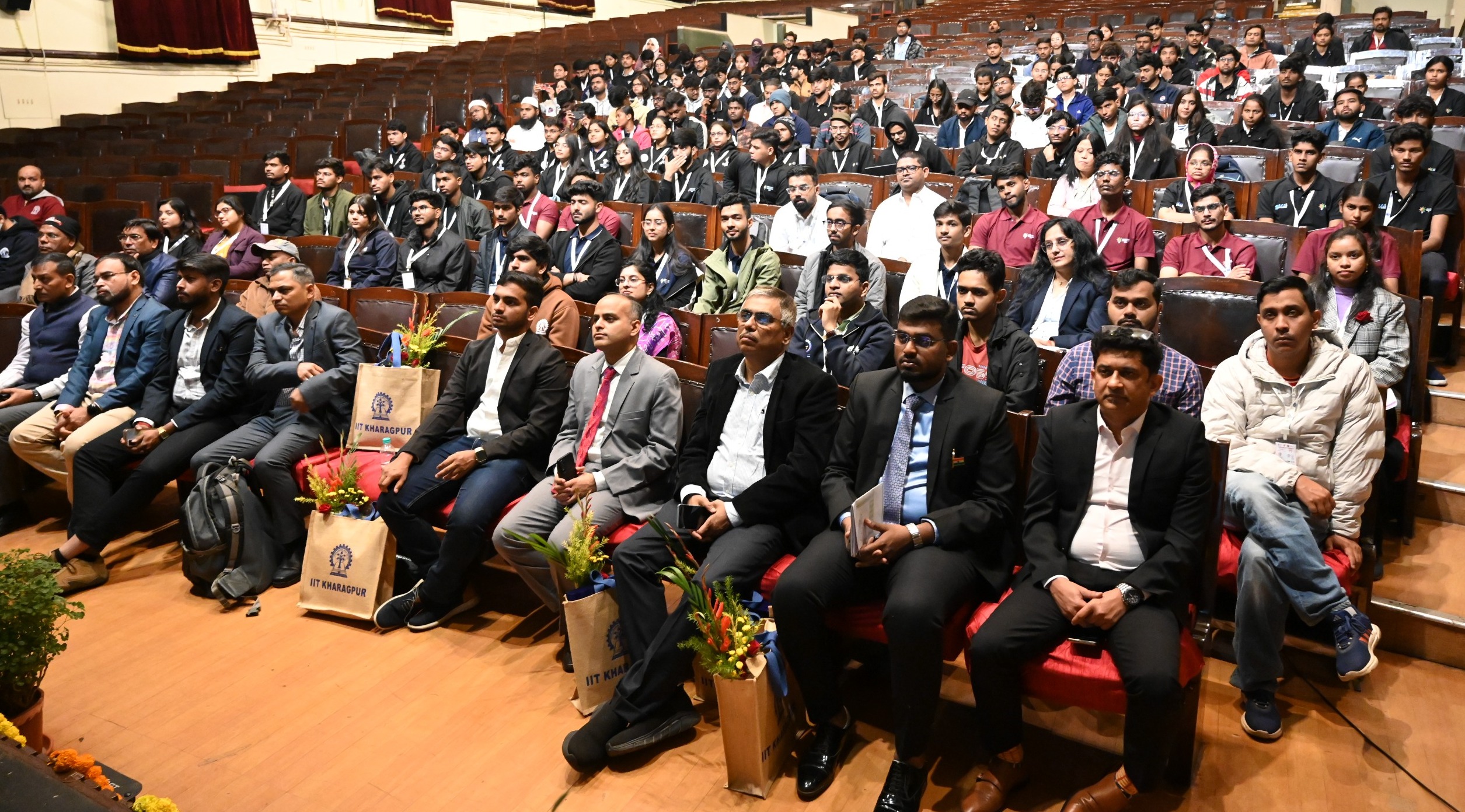 आईआईटी खड़गपुर में एसआईएच फिनाले का शुभारंभ। आईआईटी खड़गपुर में एसआईएच फिनाले का शुभारंभ।