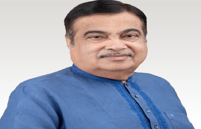 केंद्रीय सड़क परिवहन मंत्री नितिन गडकरी (फाइल फोटो).