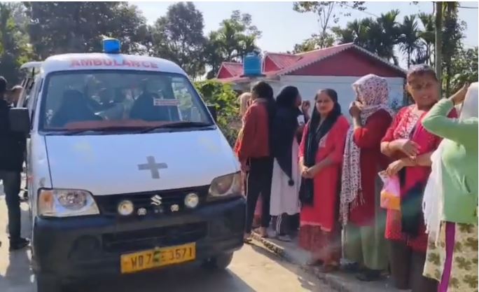 सुभाष छेत्री का पार्थिव शरीर घर पहुंचा सुभाष छेत्री का पार्थिव शरीर घर पहुंचा