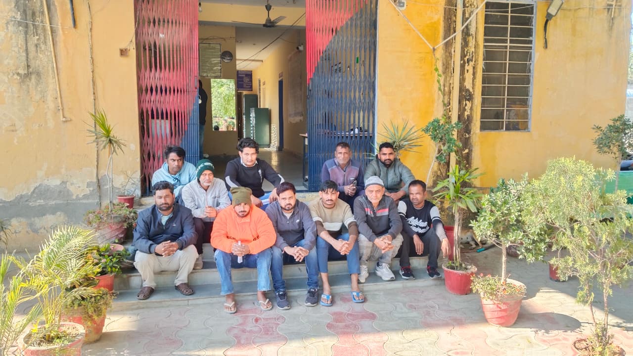 एरिया डोमिनेंस: जयपुर रेंज पुलिस में 48 घंटों में 1024 अपराधी गिरफ्तार एरिया डोमिनेंस: जयपुर रेंज पुलिस में 48 घंटों में 1024 अपराधी गिरफ्तार