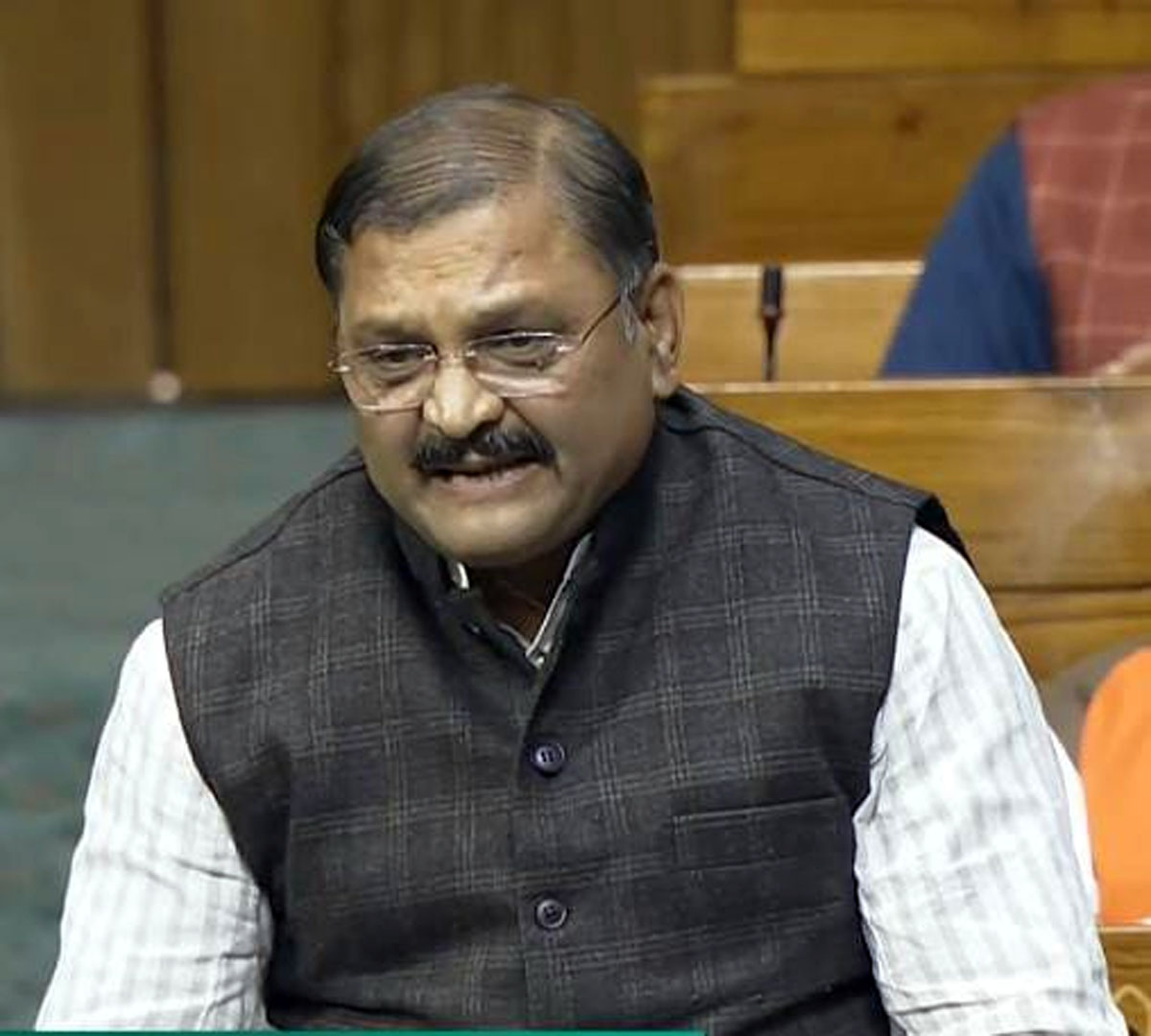 सांसद संतोष पाण्डेय