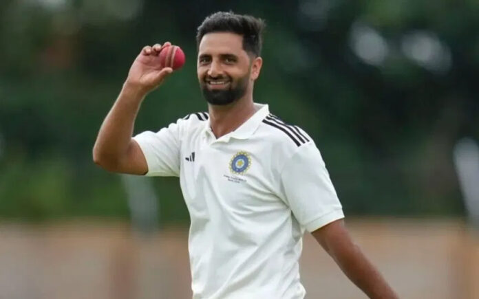 औकिब नबी आईपीएल 2026 नीलामी के लिए शॉर्टलिस्ट किए गए 8 जेके क्रिकेटरों में शामिल औकिब नबी आईपीएल 2026 नीलामी के लिए शॉर्टलिस्ट किए गए 8 जेके क्रिकेटरों में शामिल